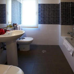 Отель Aparthotel Diamant Blue 3* Улучшенные апартаменты с различными типами кроватей фото 5