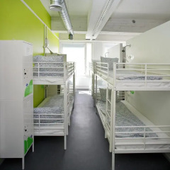 Отель CheapSleep Helsinki Кровать в общем номере с двухъярусной кроватью фото 7