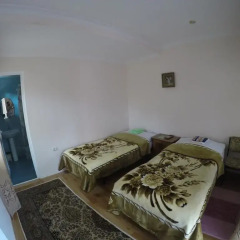 Отель Guest House Mary Стандартный номер с 2 отдельными кроватями