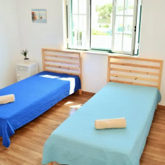 Отель Roots Guesthouse спа