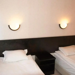 Everest Hotel 2* Стандартный номер с 2 отдельными кроватями фото 2