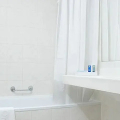 Отель Novotel Gdansk Marina ванная фото 2