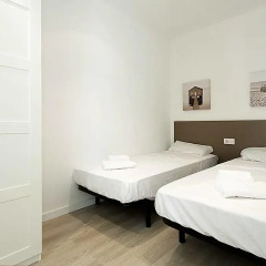 Апартаменты ClassBedroom Apartments VIII комната для гостей фото 5