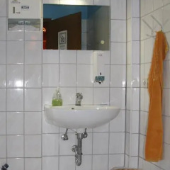 Lollis Homestay - Hostel Кровать в общем номере с двухъярусной кроватью фото 16