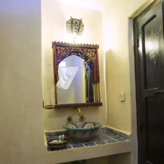 Отель Bab El Fen Марокко, Танжер - отзывы, цены и фото номеров - забронировать отель Bab El Fen онлайн удобства в номере фото 2