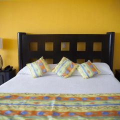Отель San Marino Vallarta Centro Beach Front 3* Стандартный номер с разными типами кроватей фото 5