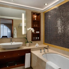 Grand Hotel Kempinski Vilnius 5* Люкс с разными типами кроватей