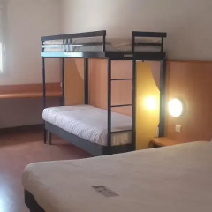 Отель ibis budget Nice Californie Lenval 2* Стандартный семейный номер с двуспальной кроватью фото 7