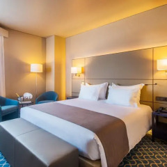 Hotel Dom Henrique Downtown 4* Номер Комфорт с различными типами кроватей фото 4