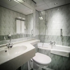 Hampshire Hotel - Crown Eindhoven 4* Улучшенный номер с различными типами кроватей фото 4