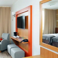 Oru Hotel 3* Стандартный семейный номер с разными типами кроватей фото 3
