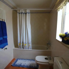 Отель Ericeira Family House ванная