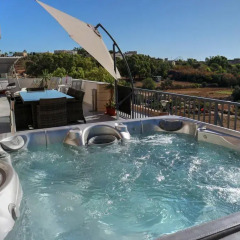 Отель Penthouse in Marsaxlokk Мальта, Марсашлокк - отзывы, цены и фото номеров - забронировать отель Penthouse in Marsaxlokk онлайн бассейн фото 2