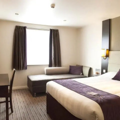 Отель Premier Inn Glasgow Pacific Quay комната для гостей фото 5