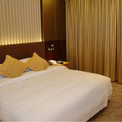 Отель Guangdong Hotel Китай, Гуанчжоу - отзывы, цены и фото номеров - забронировать отель Guangdong Hotel онлайн комната для гостей фото 3