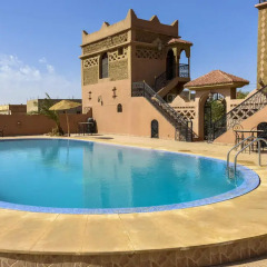 Отель Riad Nezha Марокко, Мерзуга - отзывы, цены и фото номеров - забронировать отель Riad Nezha онлайн бассейн фото 2
