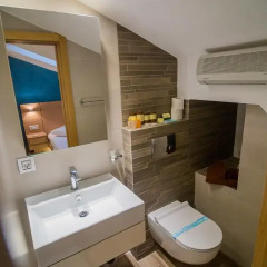Отель Butua Residence 4* Стандартный номер с различными типами кроватей фото 7