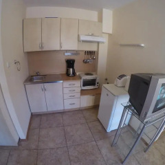 Отель VP Kamelia Garden Studios в номере фото 3
