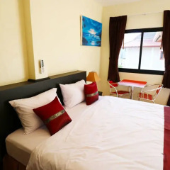 Отель Kamala Beach Guesthouse комната для гостей фото 5