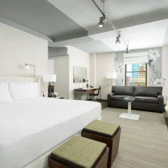 Отель Affinia Manhattan 4* Номер Делюкс с двуспальной кроватью