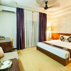 Le Le Hotel 2* Номер Делюкс с двуспальной кроватью