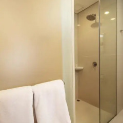 Отель Red Planet Davao 2* Стандартный номер с различными типами кроватей фото 6