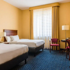 Отель Courtyard by Marriott Warsaw Airport 4* Номер Делюкс с различными типами кроватей фото 3
