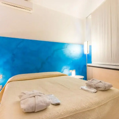 Апартаменты Glamour Apartments Студия с различными типами кроватей