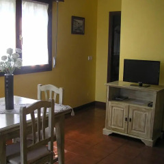Отель Apartamentos Los Anades Испания, Арнуэро - отзывы, цены и фото номеров - забронировать отель Apartamentos Los Anades онлайн в номере