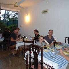 Отель Little Paradise Tourist Guest House and Holiday Home питание