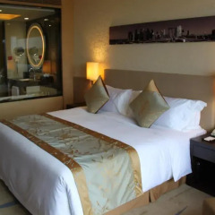 Отель Crowne Plaza Guangzhou Huadu 4* Улучшенный номер с различными типами кроватей фото 4