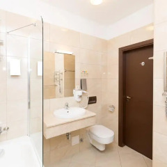 Rixwell Gertrude Hotel 4* Стандартный номер с двуспальной кроватью фото 23