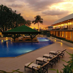 Отель The Manila Hotel Филиппины, Манила - 2 отзыва об отеле, цены и фото номеров - забронировать отель The Manila Hotel онлайн бассейн фото 2