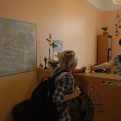 Отель Knights Court Guest House фитнесс-зал