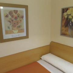 Отель Hostal Prim Мадрид комната для гостей фото 3