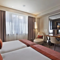 TURIM Marques Hotel 4* Улучшенный номер фото 3