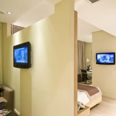 Отель B-aparthotel Grand Place 3* Представительский номер с различными типами кроватей фото 3