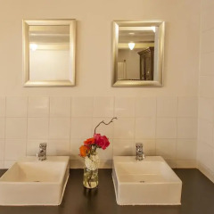 Апартаменты Old Masters Apartment ванная