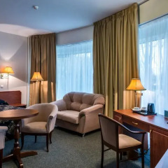 Бизнес-отель Нептун 4* Люкс разные типы кроватей фото 3