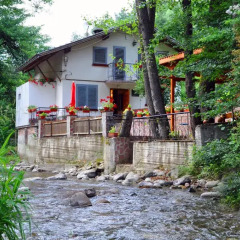 Отель House By The River фото 9