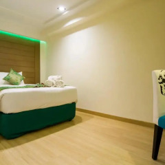 Отель Eleven Avenue Suites Bangkok 3* Улучшенный номер с различными типами кроватей фото 2