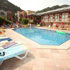 Turk Hotel бассейн
