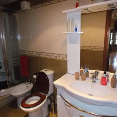 Отель Wilson Square Aparment Тирана ванная