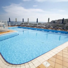 Hotel Mistral бассейн фото 3