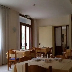 Hotel Villa Ada Поццалло питание