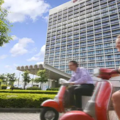 Отель Crowne Plaza Antwerpen Бельгия, Антверпен - 1 отзыв об отеле, цены и фото номеров - забронировать отель Crowne Plaza Antwerpen онлайн спортивное сооружение