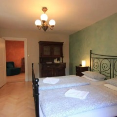 Отель Vlasska House At the 3 Swallows Чехия, Прага - отзывы, цены и фото номеров - забронировать отель Vlasska House At the 3 Swallows онлайн комната для гостей фото 4