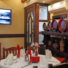 Family Hotel Varosha 2003 развлечения