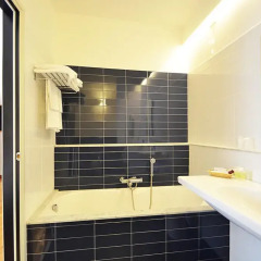 Hotel Mistral 2 4* Улучшенный номер