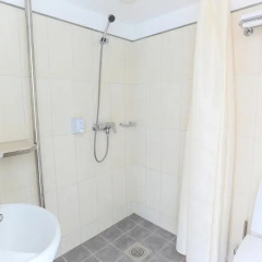 Tartu Hotel 2* Стандартный номер с двуспальной кроватью